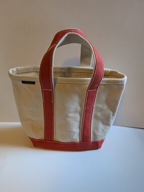 Land's End Small Canvas Tote with Red Trim In EUC